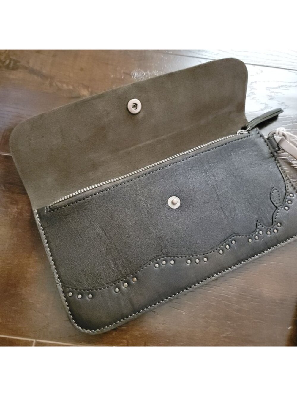 Free People Western Stud Wallet Womens Leather Country Western Rustic Boho Chic - Picture 4 of 9